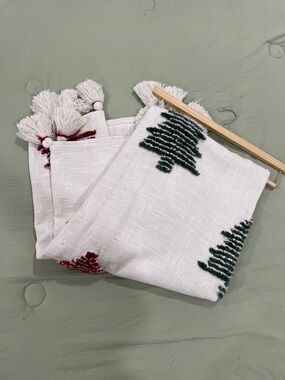 Rachel Zoe White Throw Blanket with Green and Red Tree Accents